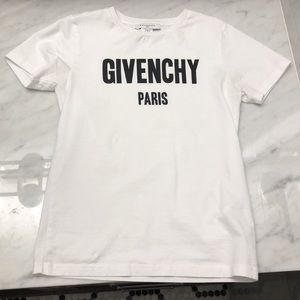 Givenchy T-shirt xs